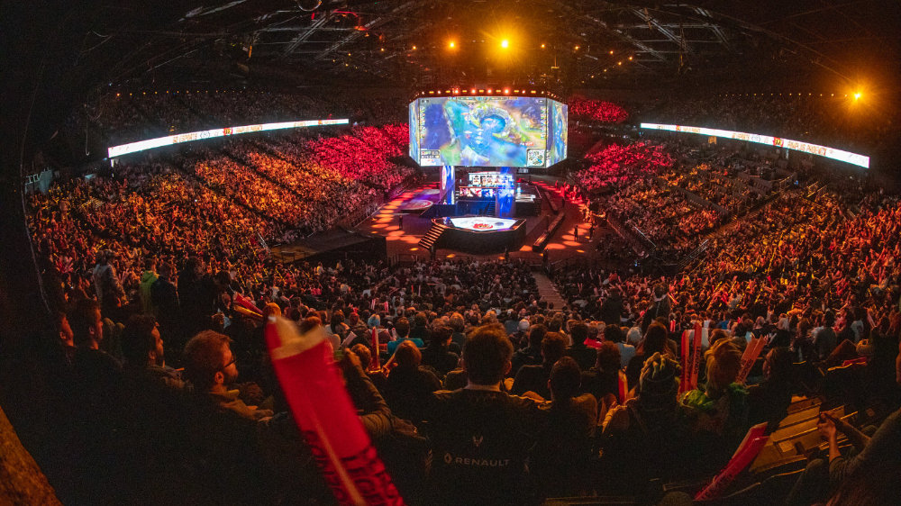 当初不惜打 当初不惜打