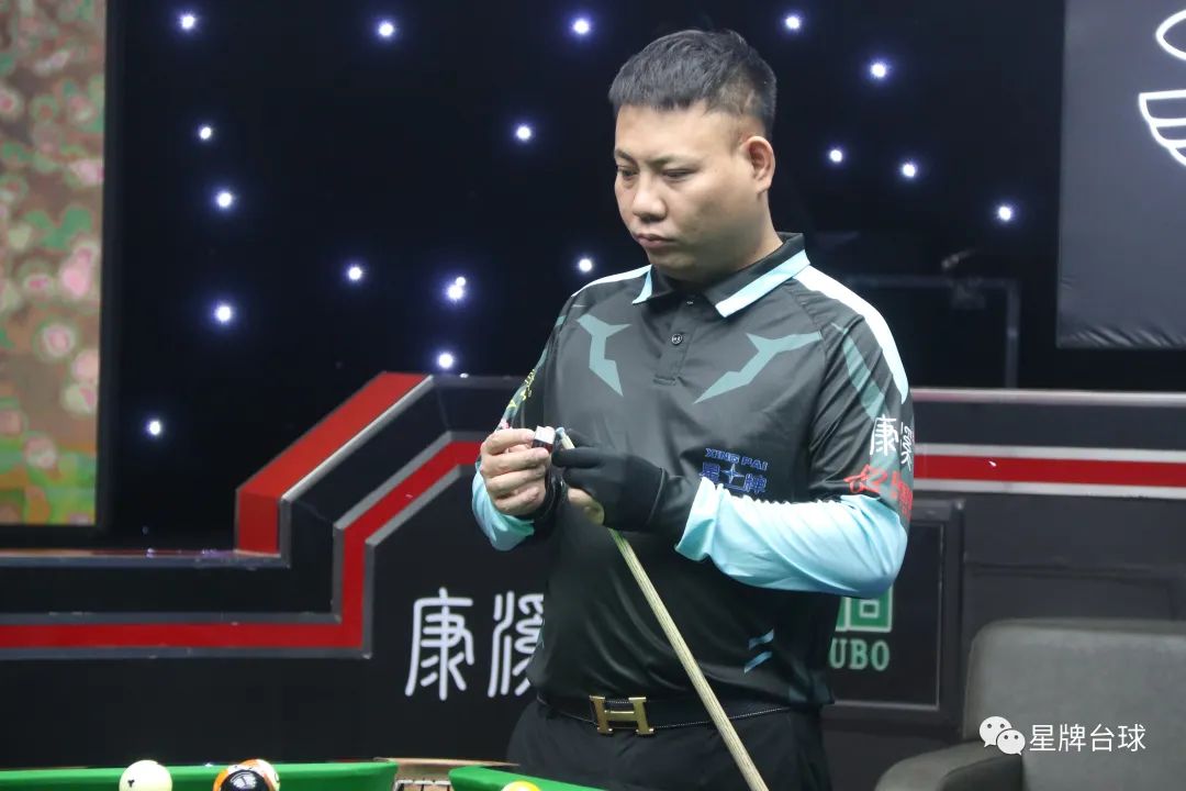 以及他在贝 以及他在贝